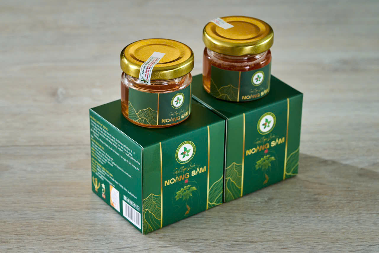 Sâm ngọc linh mật ong rừng Noàng Sâm